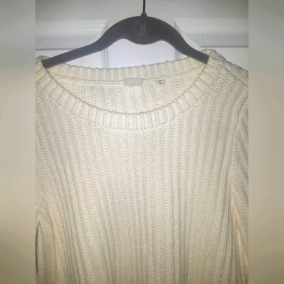 (M)🔥Gap🔥 Peplum Sweater with Bell Sleeves Ptp 17"×L23" - Picture 5 of 8